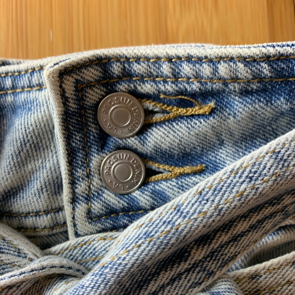 Jean Skirt - Picture 3 of 5